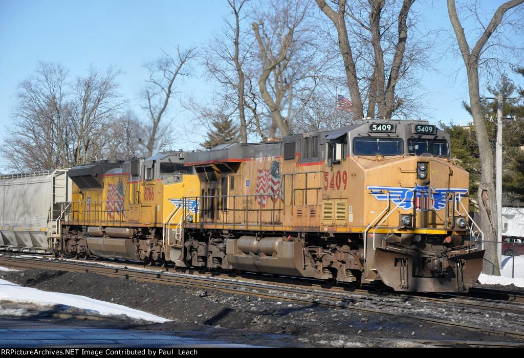 Grain train eases east